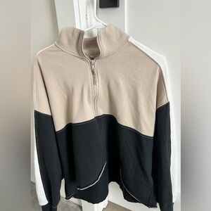 Hollister sweatshirt